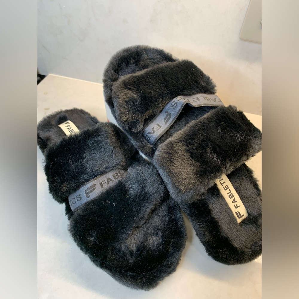 Fabletics Snug Strap Slipper